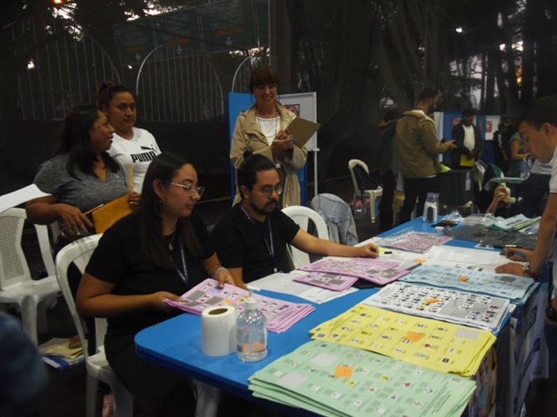Gremio de escritores y editores guatemaltecos demandan respetar el proceso electoral
