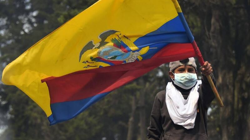 Empieza diálogo en Ecuador tras violentas protestas y disturbios