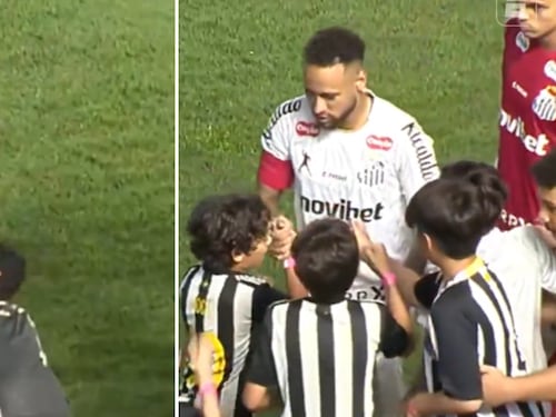 Un gesto conmovió al mundo del fútbol: Niño besó las piernas de Neymar en pleno partido de Santos
