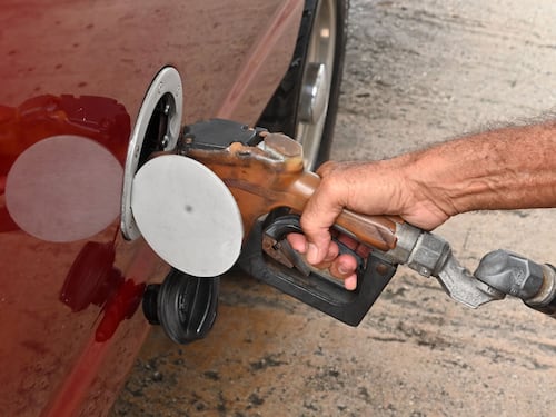 Gasolineras aplican un nuevo incremento en combustibles