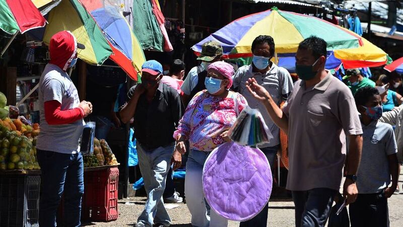 Cierran mercados en Honduras por ser focos de contaminación de Covid-19