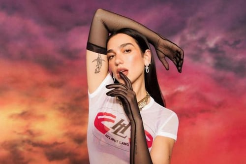 ¡Dua Lipa canta cumbia peruana en español!