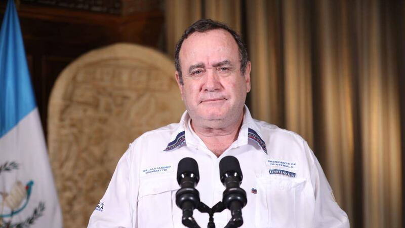 Presidente recuerda toque de queda total a partir de las 17 horas