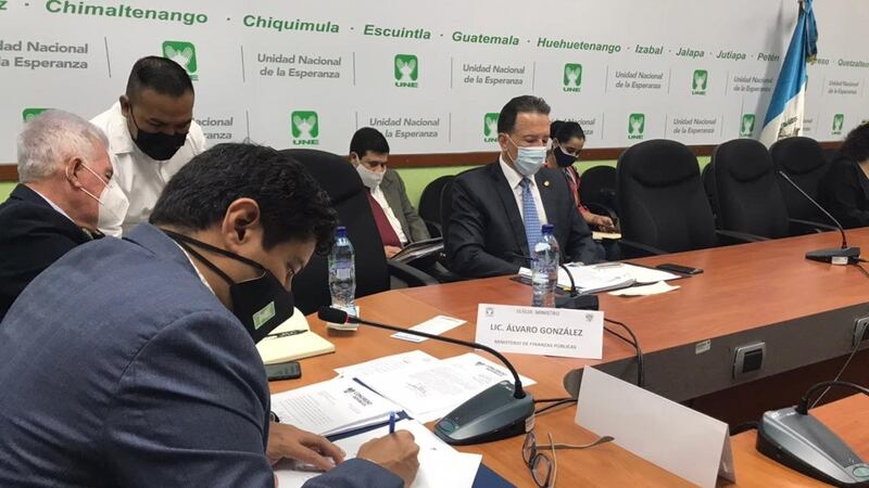 Ministro de Finanzas asegura que Presupuesto 2021 se mantiene en Q107 mil millones