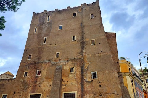 VIDEO. Se derrumba una de las torres más emblemáticas de Roma