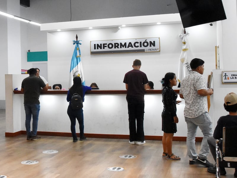 RENAP amplía horarios este lunes por la “Noche de DPI”