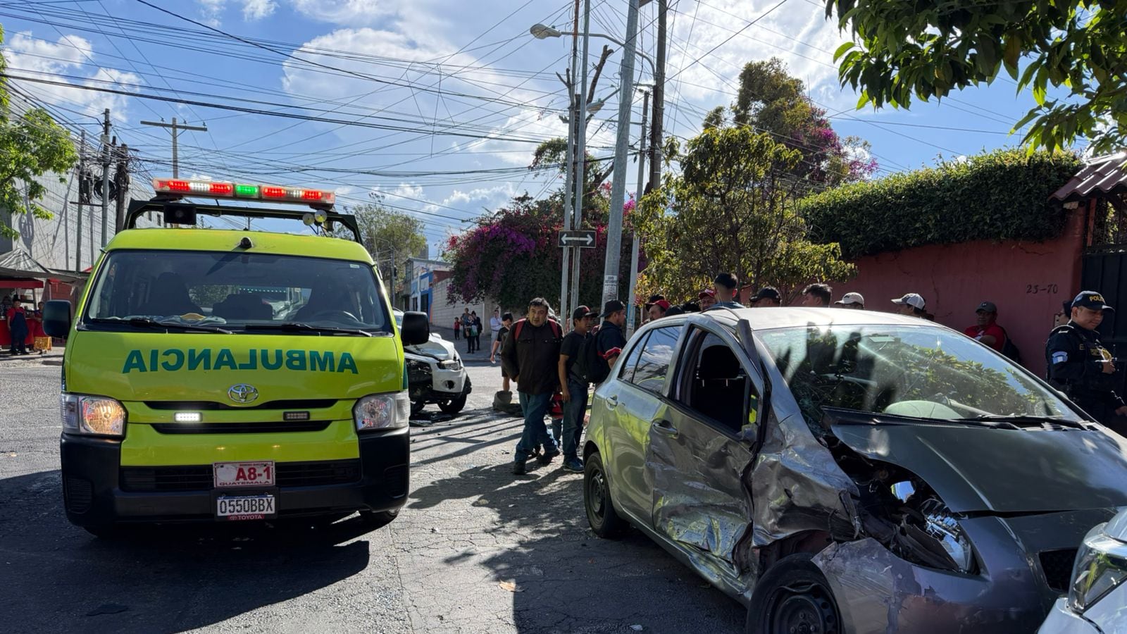 Accidente de tránsito en zona 11. Foto: CBM