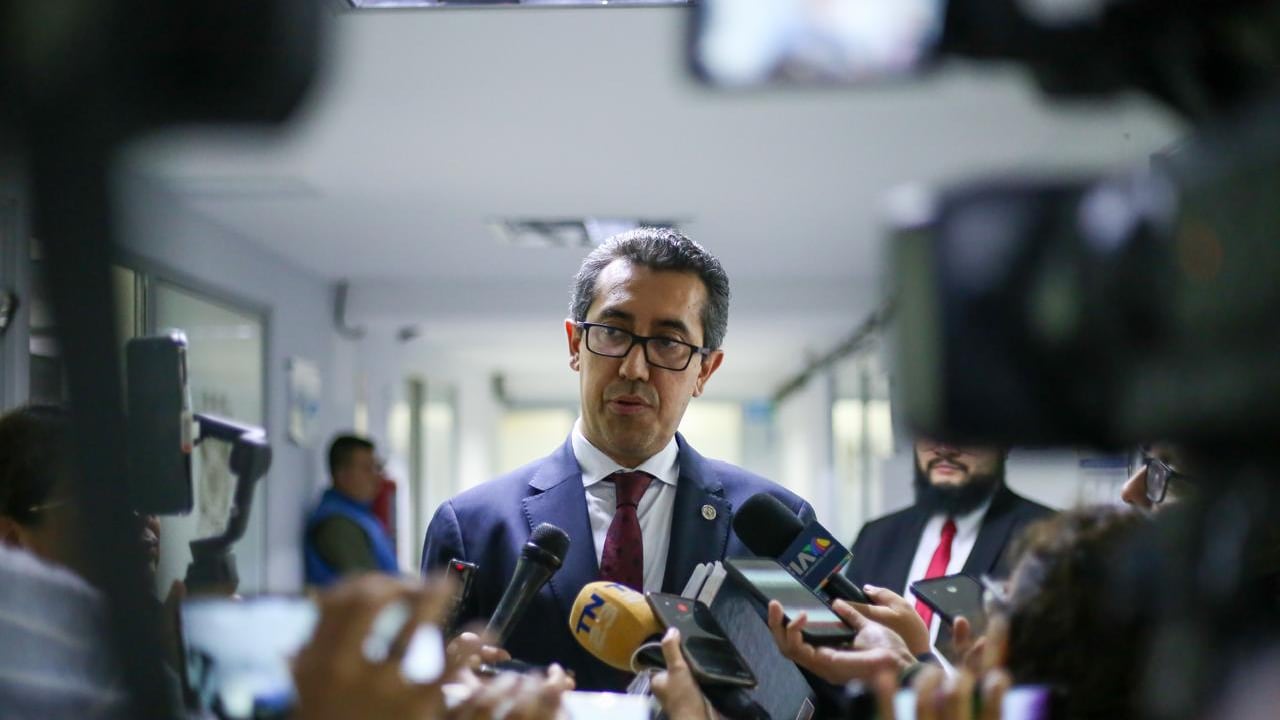 El ministro de Finanzas, Jonathan Menkos, detalló que la no aprobación de la ampliación afectaría varios proyectos. Foto Minfin