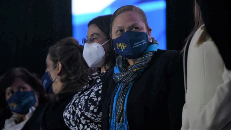 Por caso concluido, la fiscal general busca investigar a tres magistrados del TSE