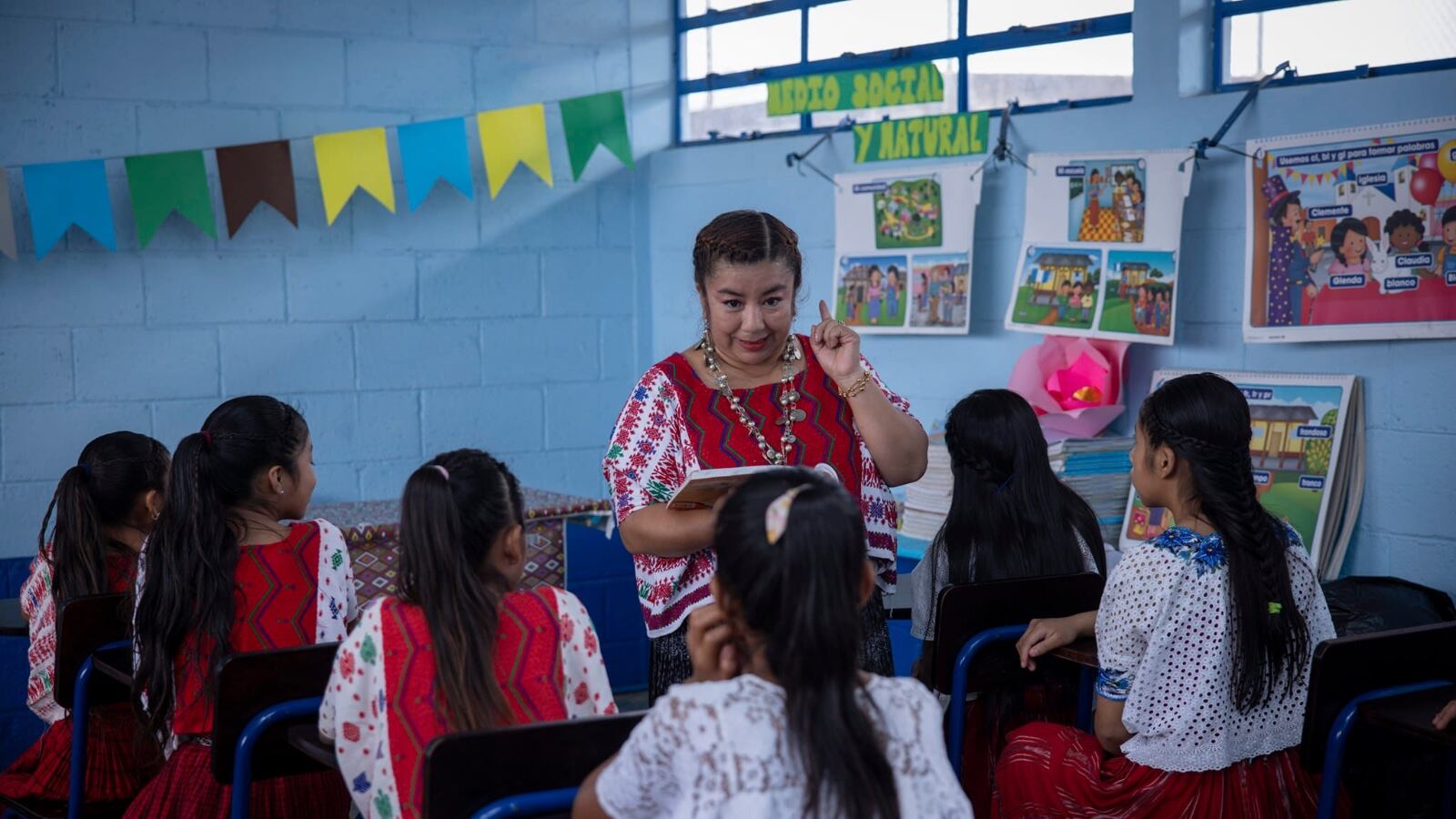 El Ministerio de Educación enfatizó que los procesos de contratación de docentes son eminentemente gratuitos. Foto: Archivo.