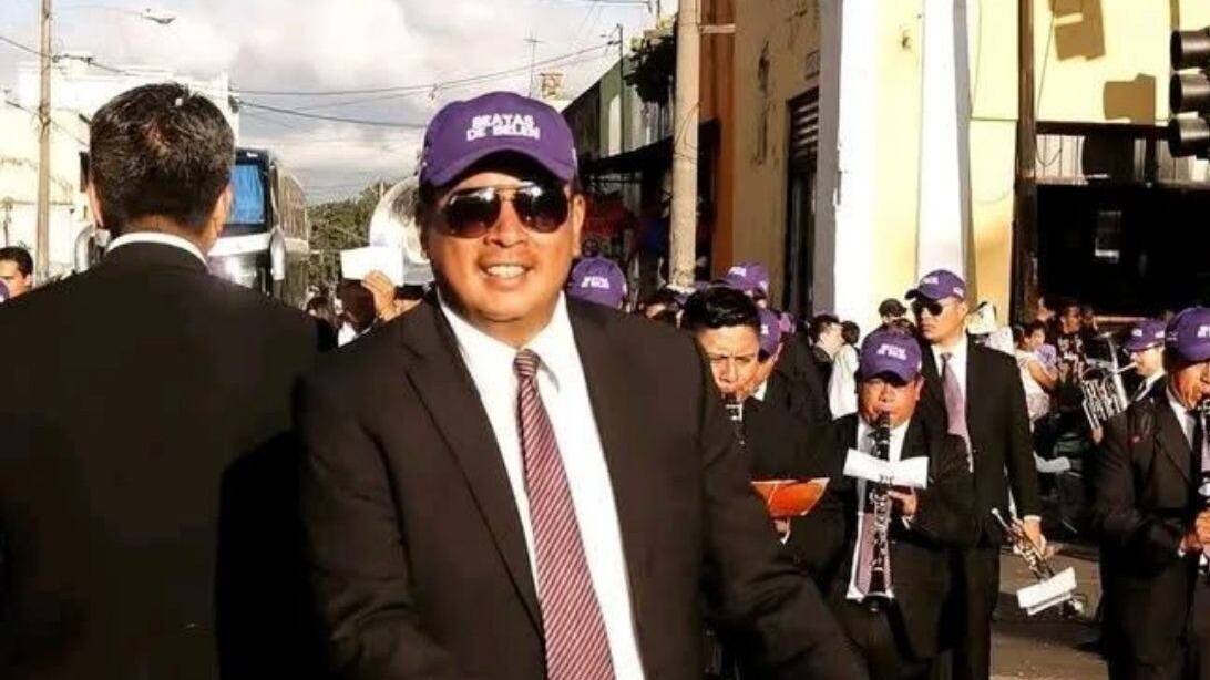Héctor Leonel Cruz Márquez, reconocido presentador de TV Noticias Servicable. Foto: RRSS