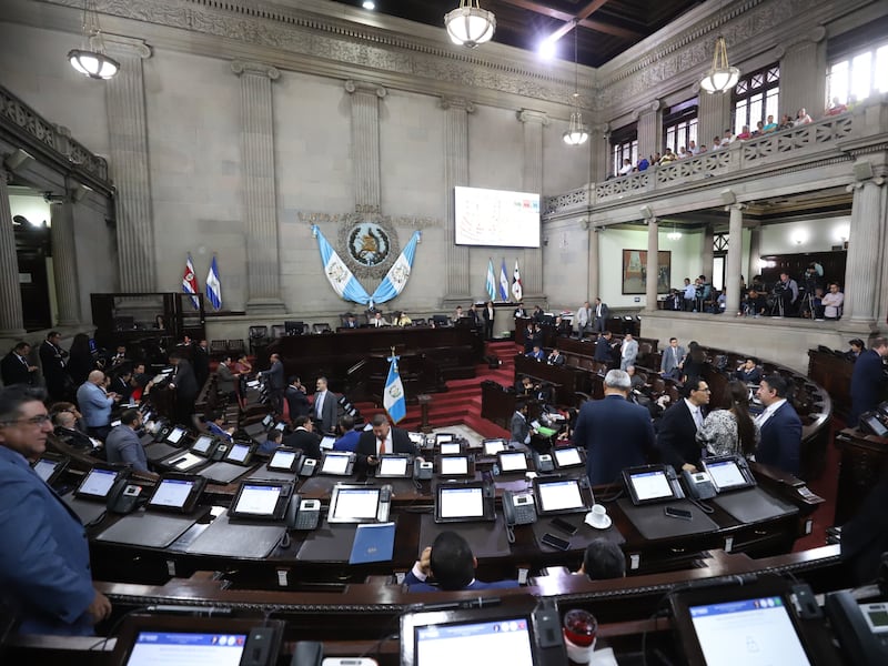Congreso elige pesquisidoras para conocer antejuicios contra magistrados del TSE