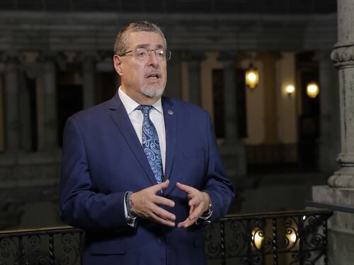 Arévalo reivindica la dignidad laboral en mensaje por el 1 de mayo