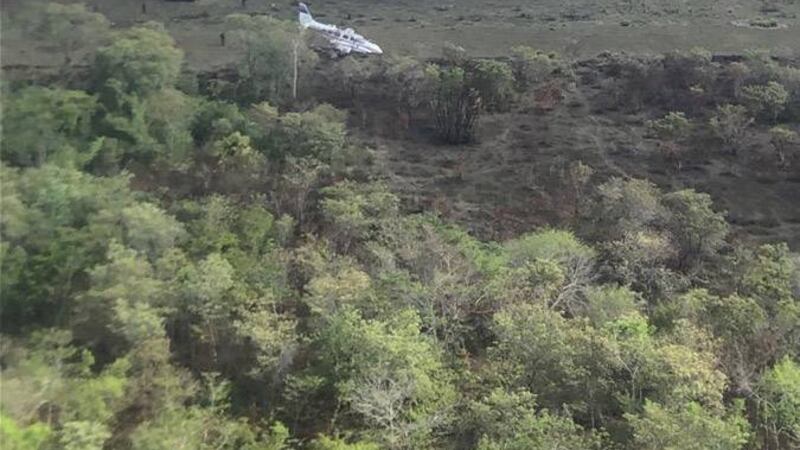 Localizan aeronave en pista clandestina en la Laguna del Tigre