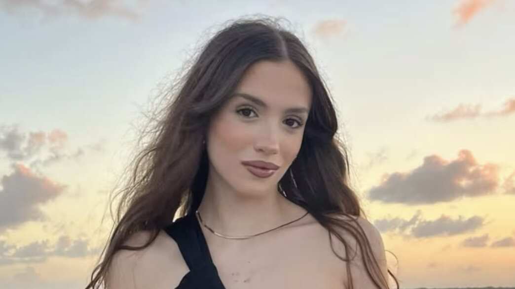 Polémica influencer apuñala a la novia de su expareja