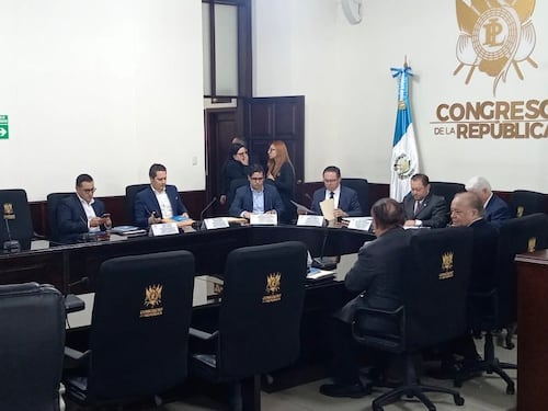 Postuladora del TSE define línea de corte en 70 puntos para seleccionar candidatos