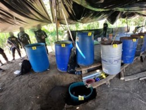 Encuentran un narcolaboratorio en Izabal