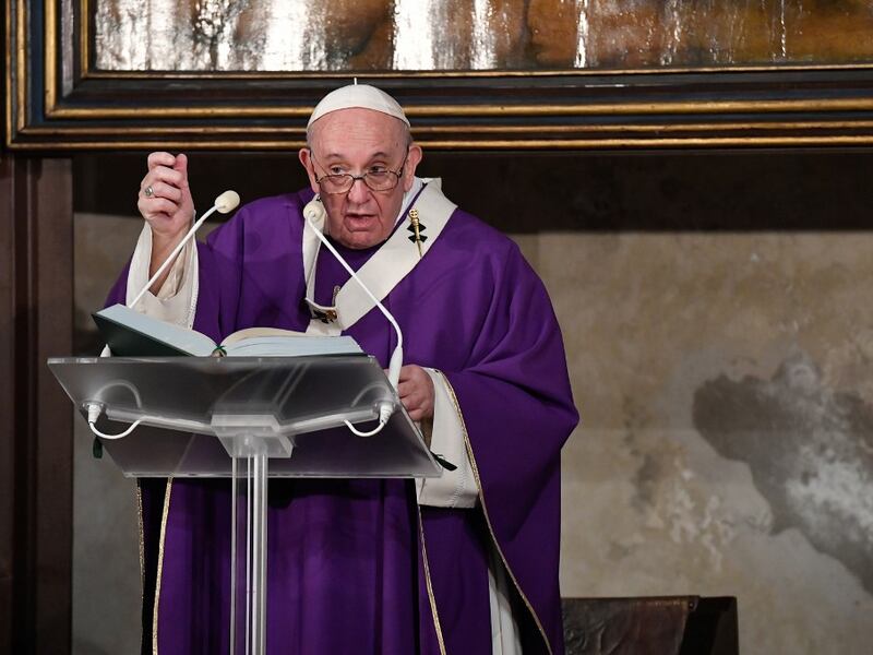 Vaticano aclara postura del Papa sobre las uniones civiles entre personas homosexuales