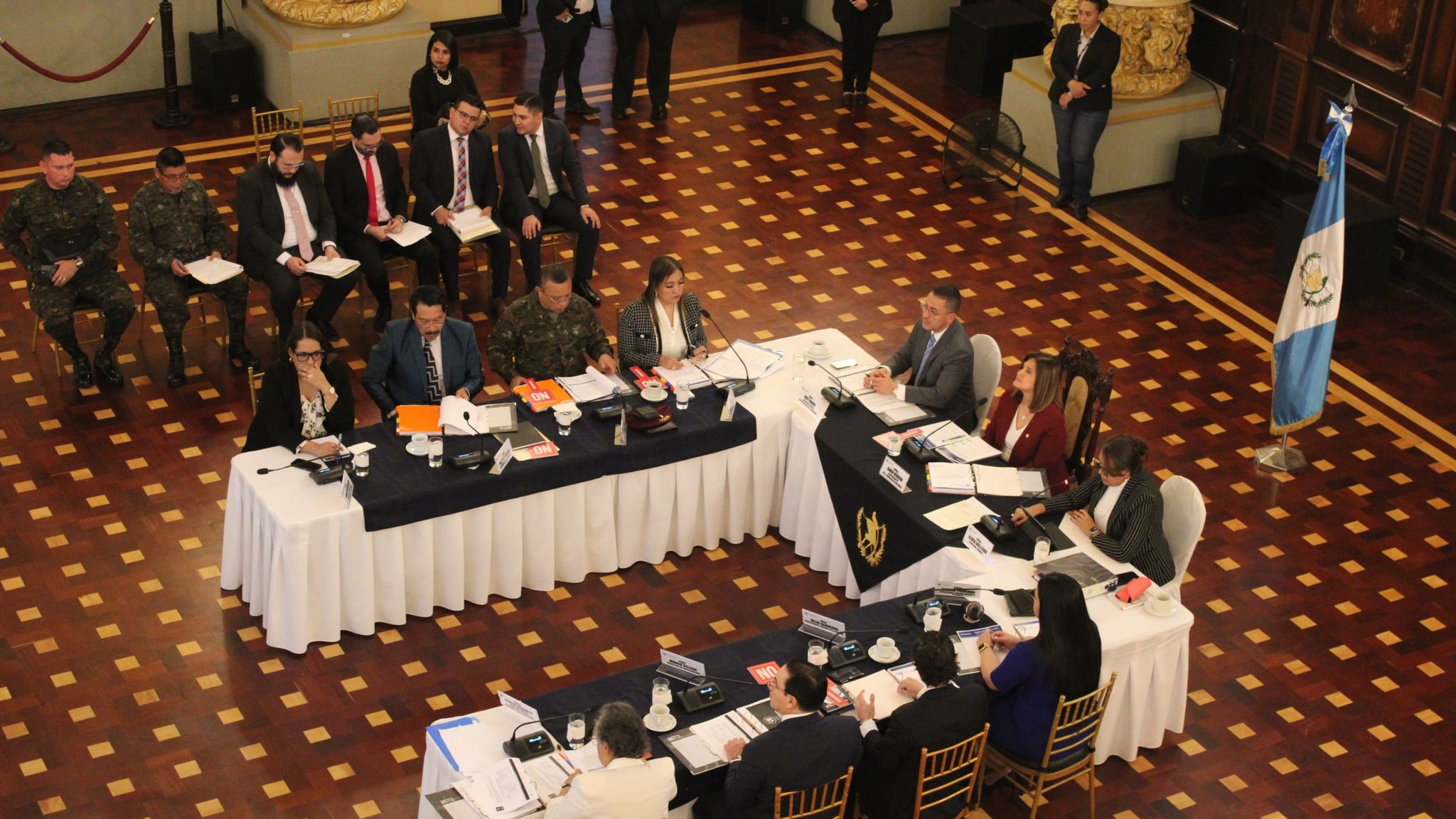 La Vicepresidencia dirige sesión de la Conabed.