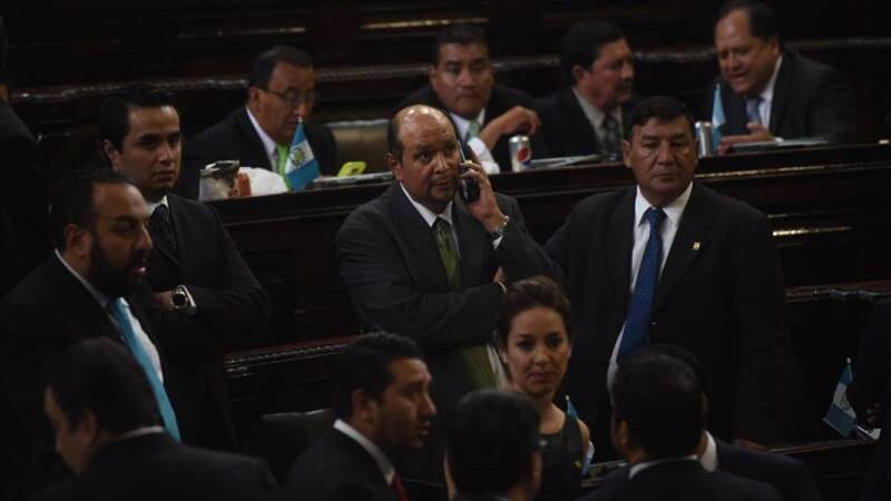 39 diputados del denominado "Pacto de corruptos" logran la reelección