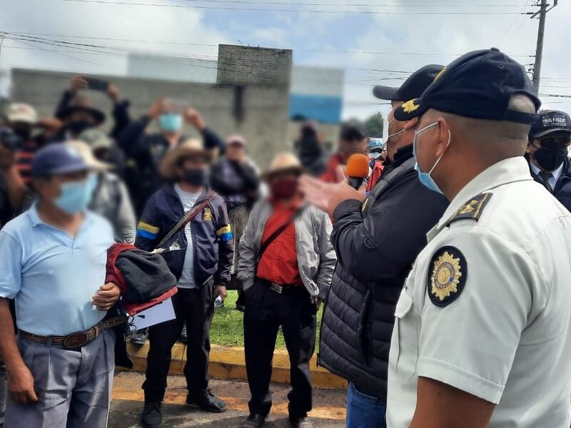 Vecinos protestan por daños en viviendas a causa del Libramiento