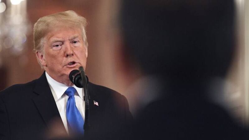 Fox News respalda a CNN en demanda contra la Casa Blanca