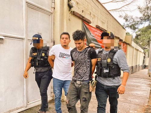 Capturan a presuntos taxistas piratas señalados de secuestros exprés y abusos sexuales