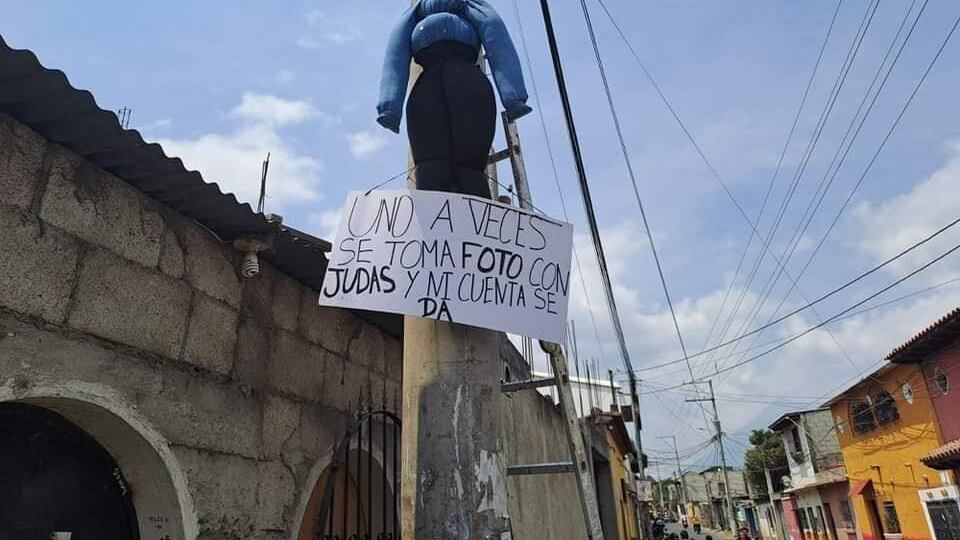 Los mensajes de Judas en la Antigua Guatemala: “lástima que ahora ni se arrepienten, ni se ahorcan”
