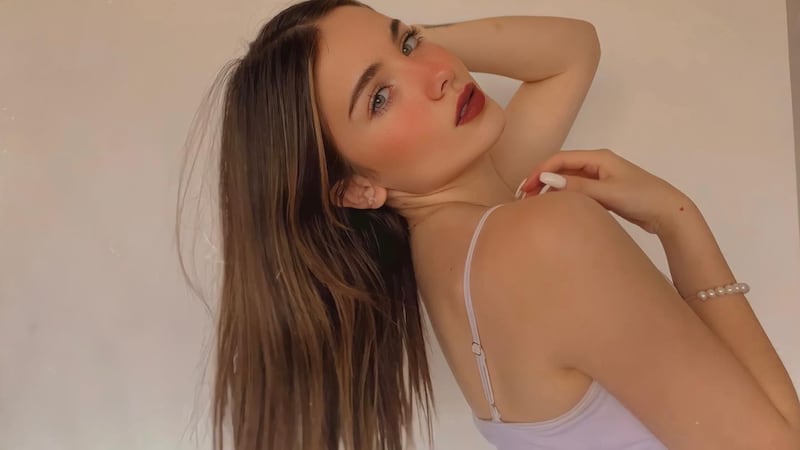 La guatemalteca Kati Zaragoza hace perder su bikini en su predominante trasero