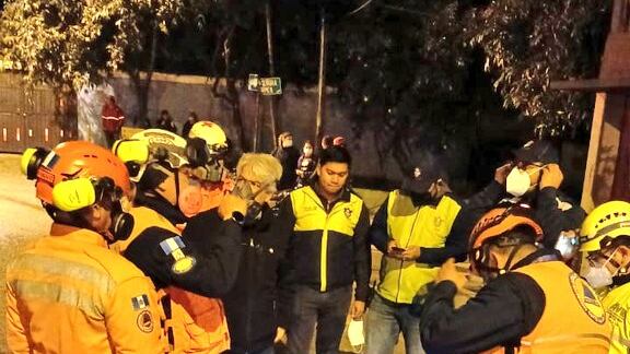 En la colonia Miles Rock, en la zona 12 de la capital, reportan un intenso olor de la alcantarilla.