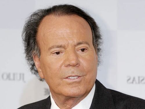 Julio Iglesias rompe el silencio tras el carpetazo a su caso de abusos: “El daño es irreparable”