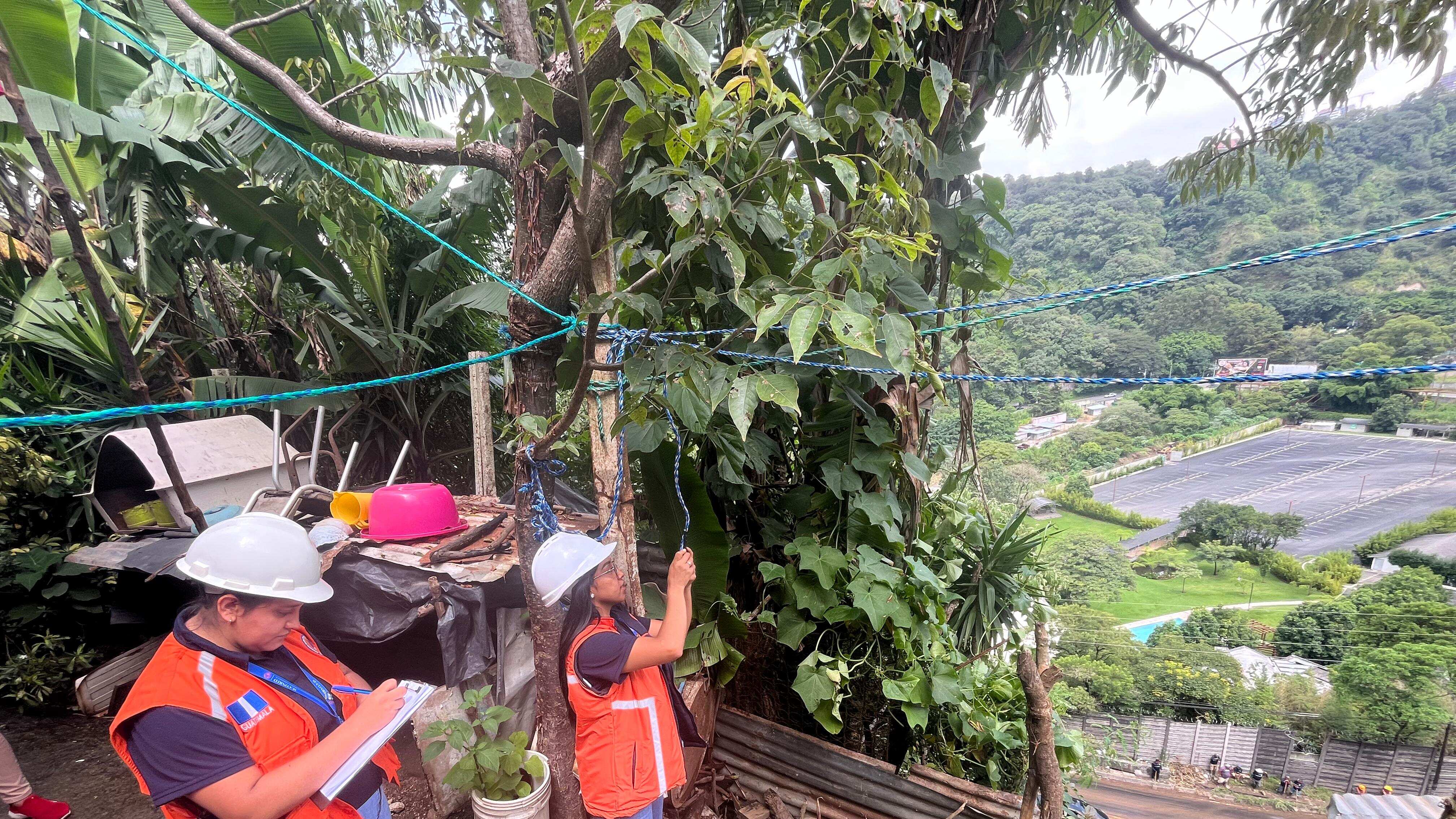 La semana pasada personal de la Conred visitó el área del derrumbe en la aldea Boca del Monte, Villa Canales.