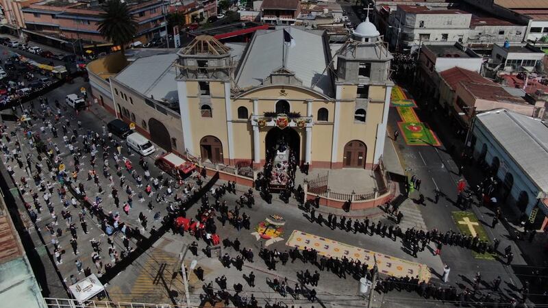 Tradicional procesión de primer jueves de Cuaresma recorre el Centro Histórico