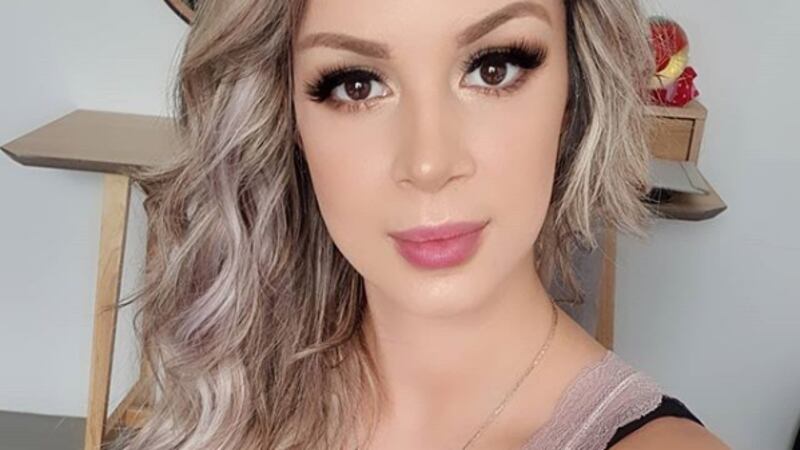 El diminuto bikini de la presentadora guatemalteca, Brenda Hughes que escandalizó Instagram