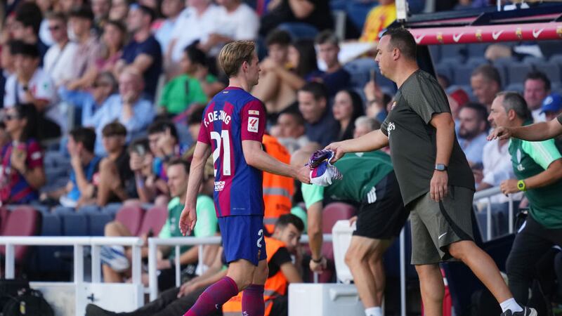 Alarmas en el Barcelona por la lesión de Frenkie De Jong