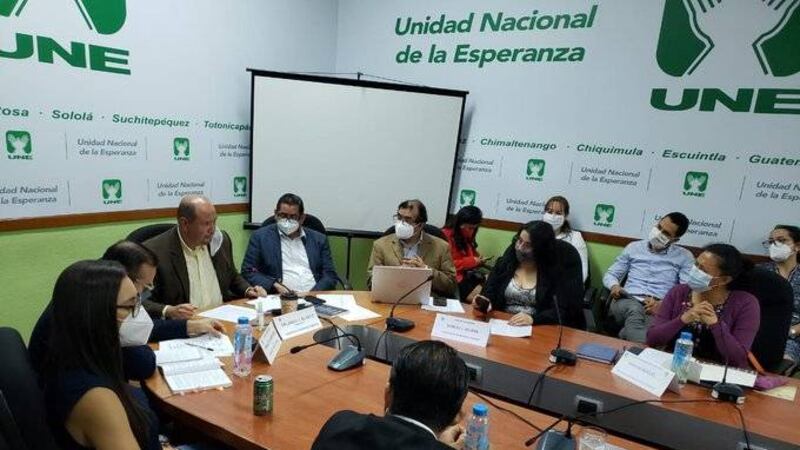 Diputados aseguran que el Ejecutivo “distorsionó el espíritu” de ley que garantiza servicios básicos