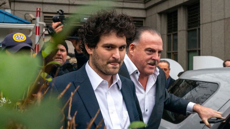 Sam Bankman-Fried es liberado bajo fianza de 250 millones de dólares