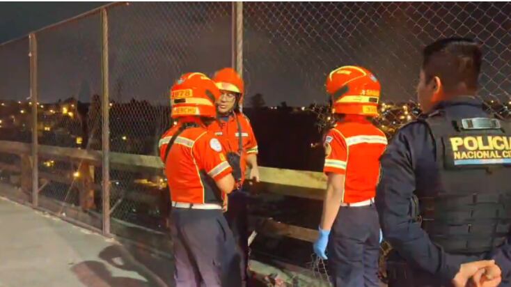 Hombre intenta lanzarce por un mal entendido.