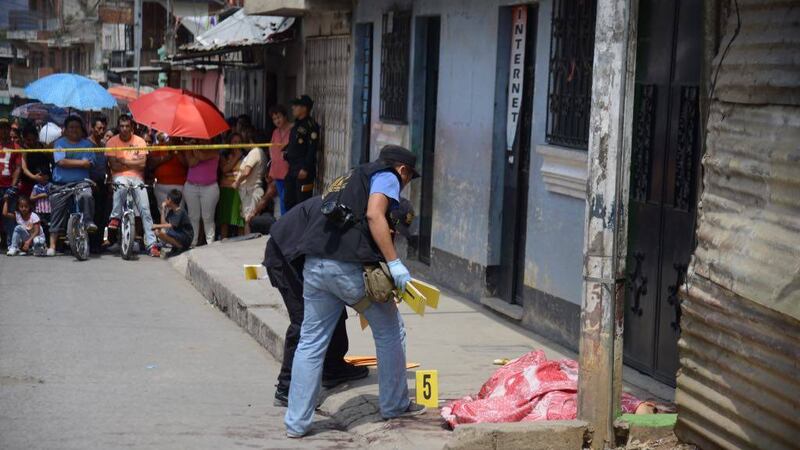 Sicarios atacan a dos personas en Tierra Nueva II, Chinautla