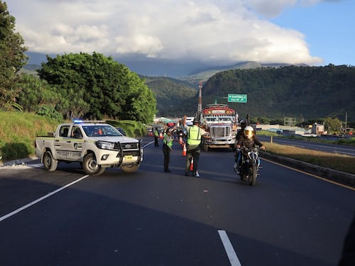 Autoridades intensificarán operativos al transporte extraurbano a partir del 15 de enero