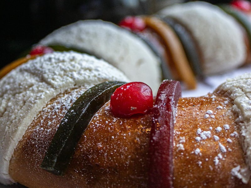 El origen de la Rosca de Reyes: una corona de fe y sabor en la mesa