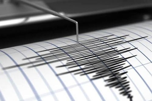 Videos del tsunami en Japón tras terremoto de 7.5