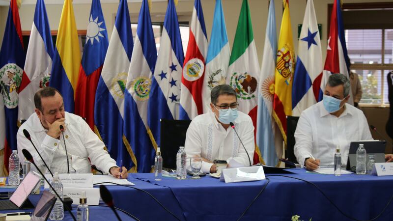 BCIE, anuente a colaborar en la reconstrucción de Centroamérica