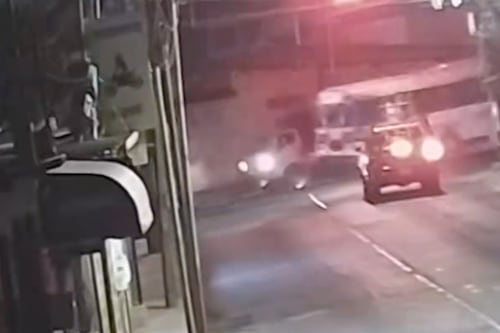 VIDEO. Así fue el momento en que motorista murió arrollado por autobús en San José Pinula