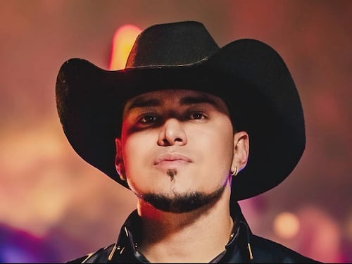 VIDEO. Así ocurrió el accidente de avión donde falleció un famoso cantante colombiano que soñó con su muerte