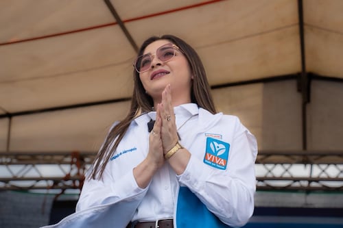 Fernanda de Marroquín, viuda del alcalde de Masagua, se une al partido VIVA