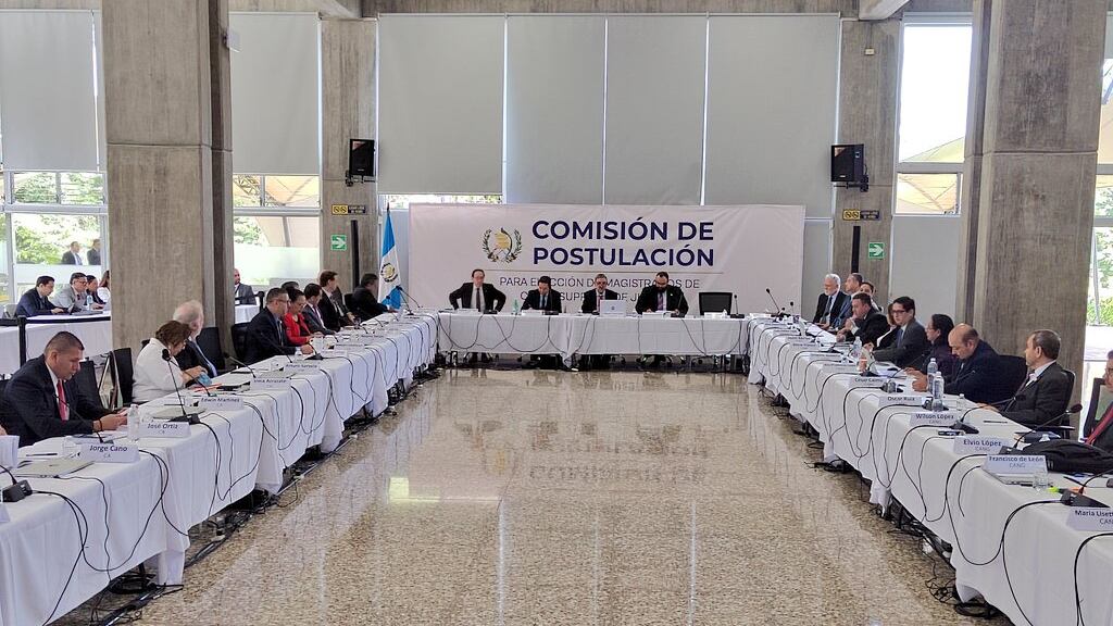 Las comisiones de postulación no han registrado avances significativos. Foto Guatemala Visible.