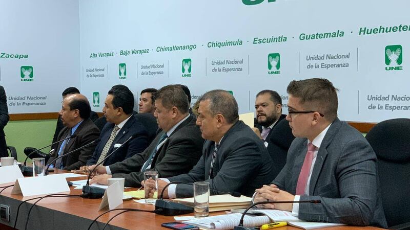 Diputados advierten de acciones legales contra ministros por ausentarse a citación