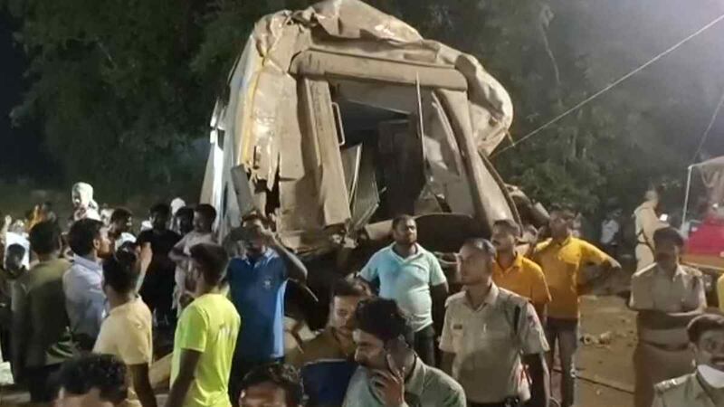 Fatal choque de trenes en India deja al menos 288 muertos