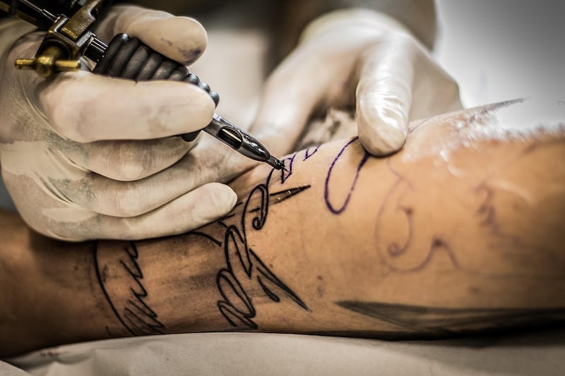 El Día Internacional del Tatuaje tuvo sus orígenes en Estados Unidos. Foto: Archivo